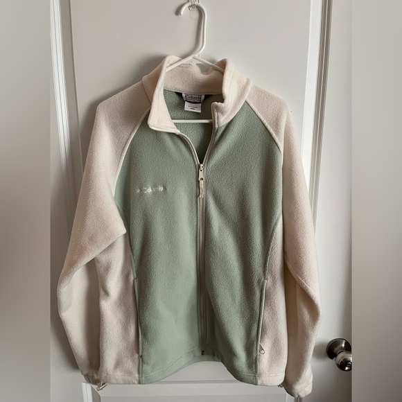 Columbia Tops - Columbia fleece zip up